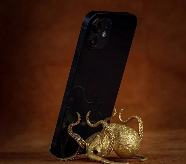 Creative Octopus-shaped Mobile Phone Holder